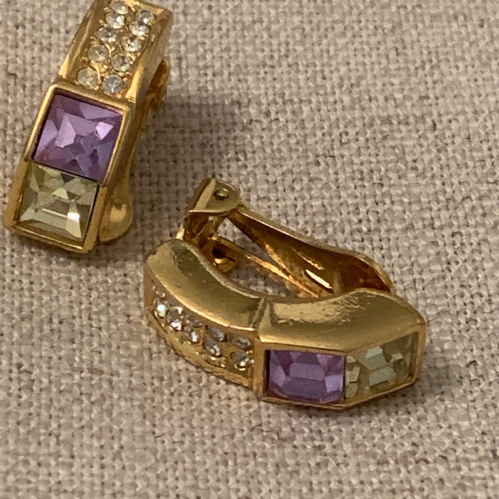 Christian Dior Crystal Clip On Earrings - Picture 5 of 11